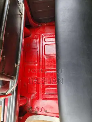 Bajaj RE 205 2013 Three Wheel (Used)