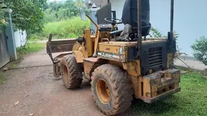 Mitsubishi Ws 200 2010 Heavy-Duty (Used)
