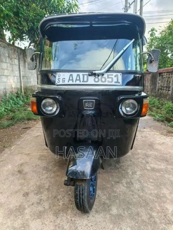 Bajaj 4 Stroke 2012 Three Wheel (Used)
