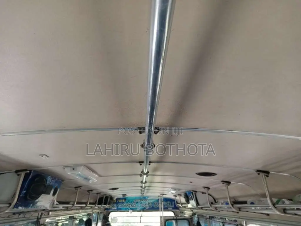 Ashok-Leyland Leyland 2014 Bus (Used)