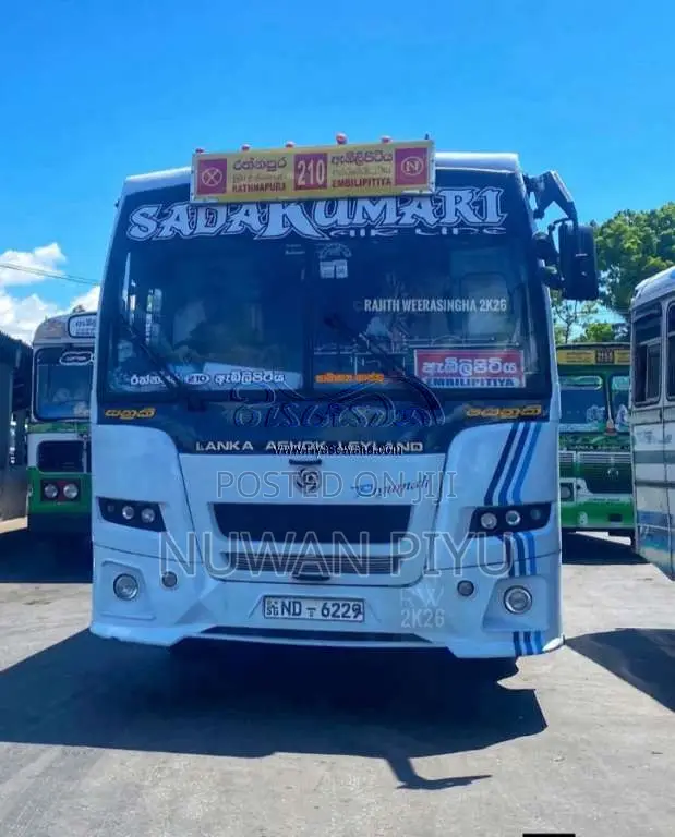 Ashok-Leyland Viking 2018 Bus (Used)