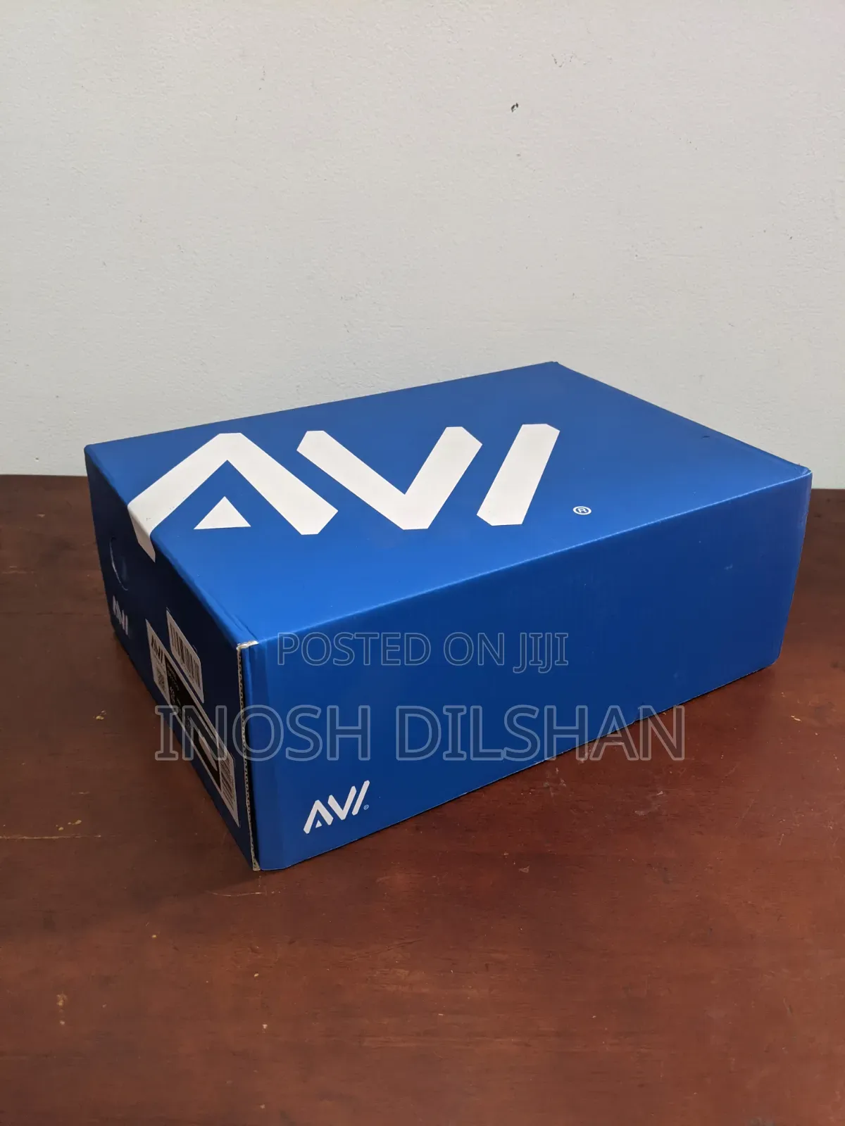 AVI White Sneakers