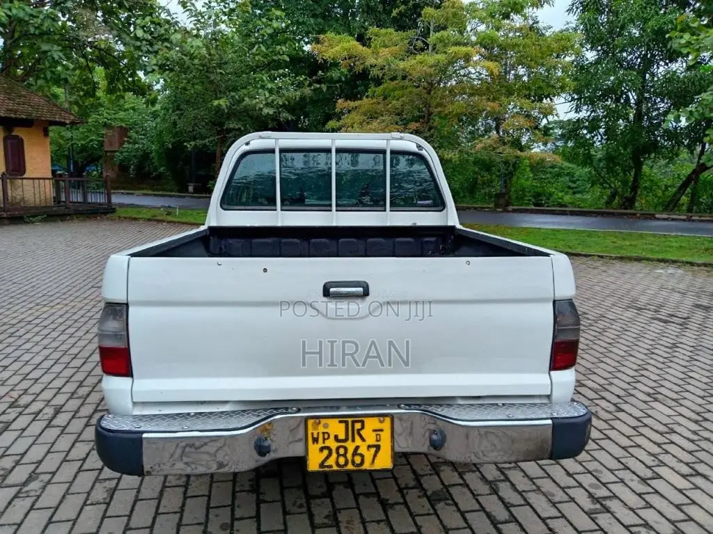 Mitsubishi L200 2004 Pickup (Used)