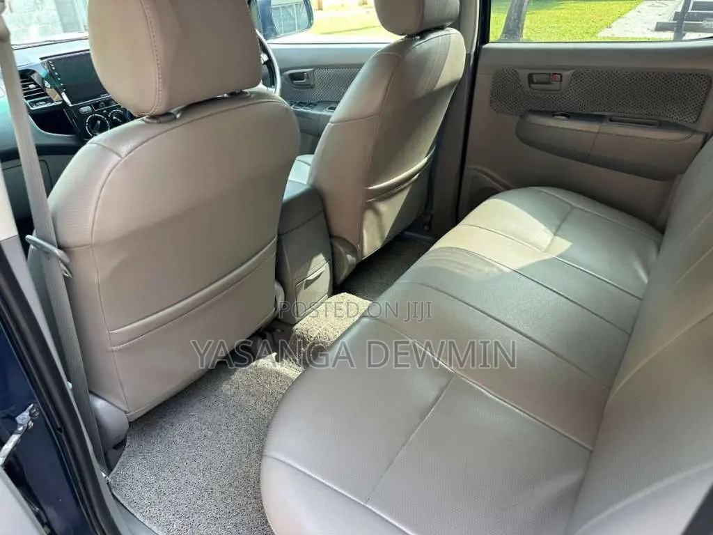 Toyota Hilux Invincible 2008 Pickup (Used)