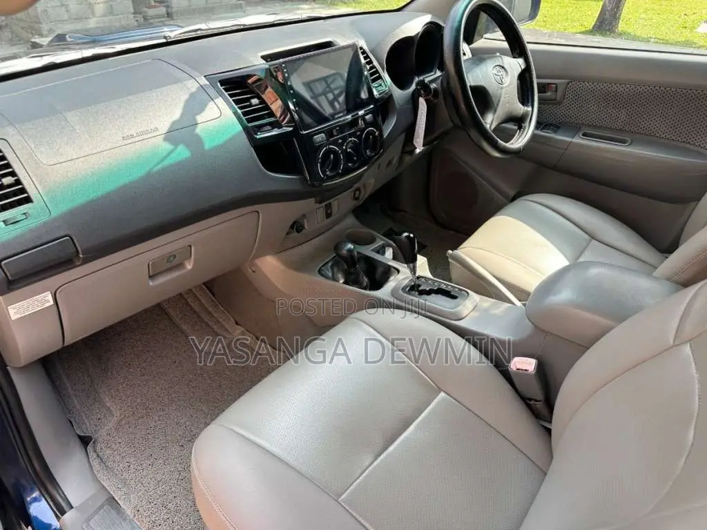 Toyota Hilux Invincible 2008 Pickup (Used)