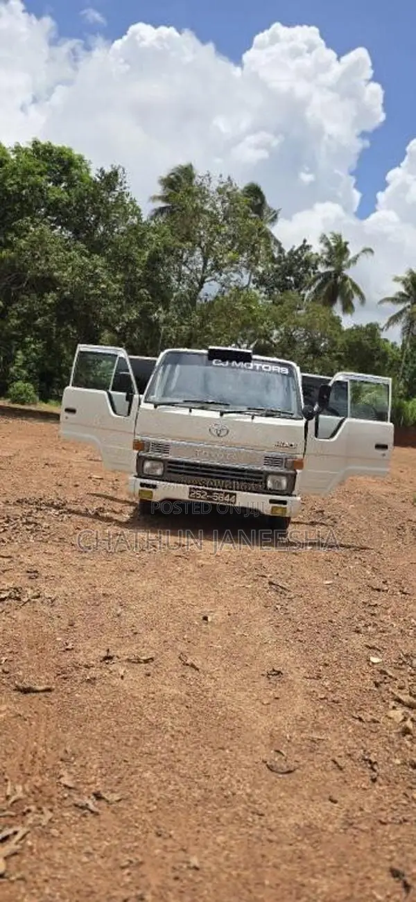 Toyota Original CrewCab 1993 Crew Cab (Used)