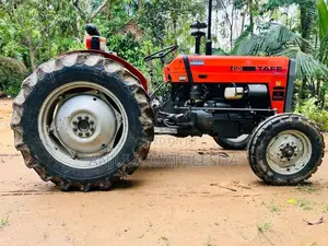 TAFE TAFR 2021 Tractor (Used)