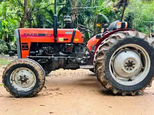 TAFE TAFR 2021 Tractor (Used)