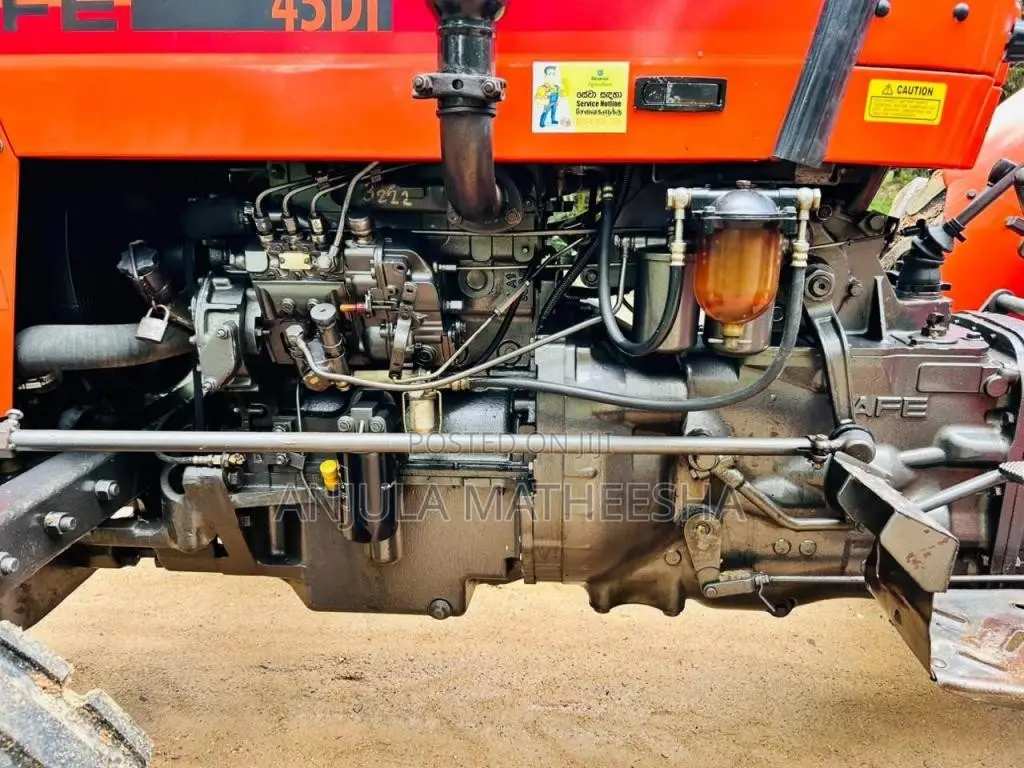 TAFE TAFR 2021 Tractor (Used)