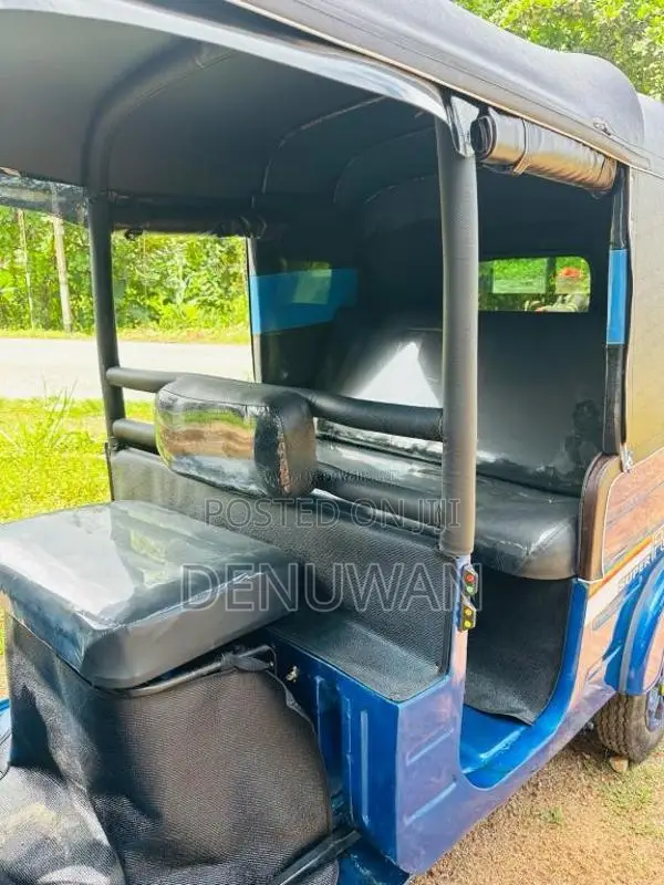 Bajaj 2 stroke 1995 Three Wheel (Used)