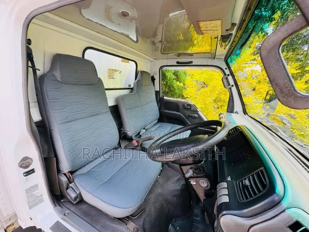 Toyota CrewCab 2001 Crew Cab (Used)