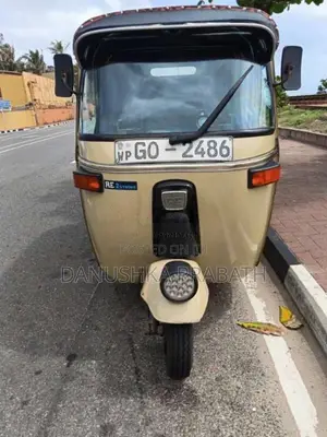 Bajaj 2 Stroke 2002 Three Wheel (Used)