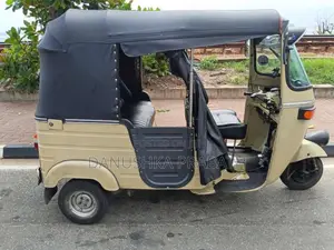 Bajaj 2 Stroke 2002 Three Wheel (Used)