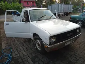 Isuzu Single Cab 1987 Pickup (Used)