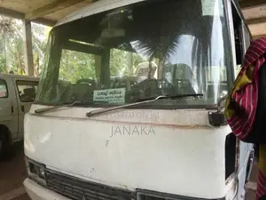 Toyota Coaster 1984 Bus (Used)