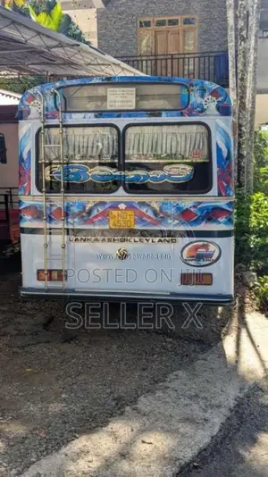 Ashok-Leyland Viking 2011 Bus (Used)