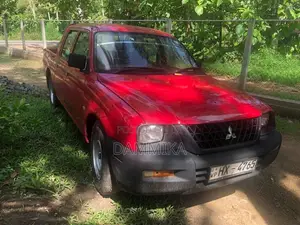 Mitsubishi L200 2003 Pickup (Used)