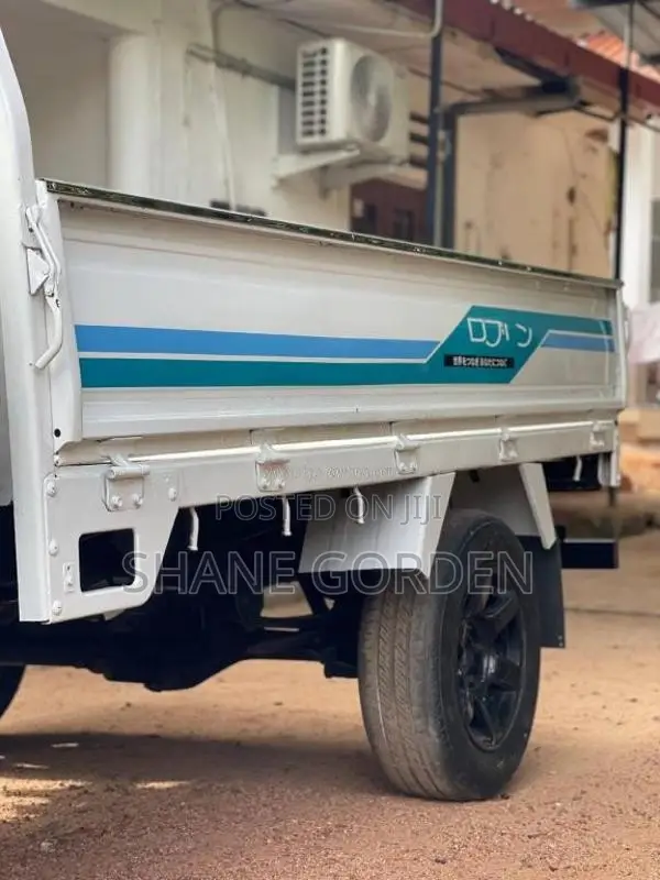 Toyota TownAce 2000 Lorry (Used)