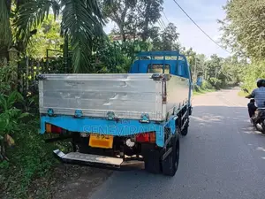 Isuzu ELF 250 1988 Lorry (Used)