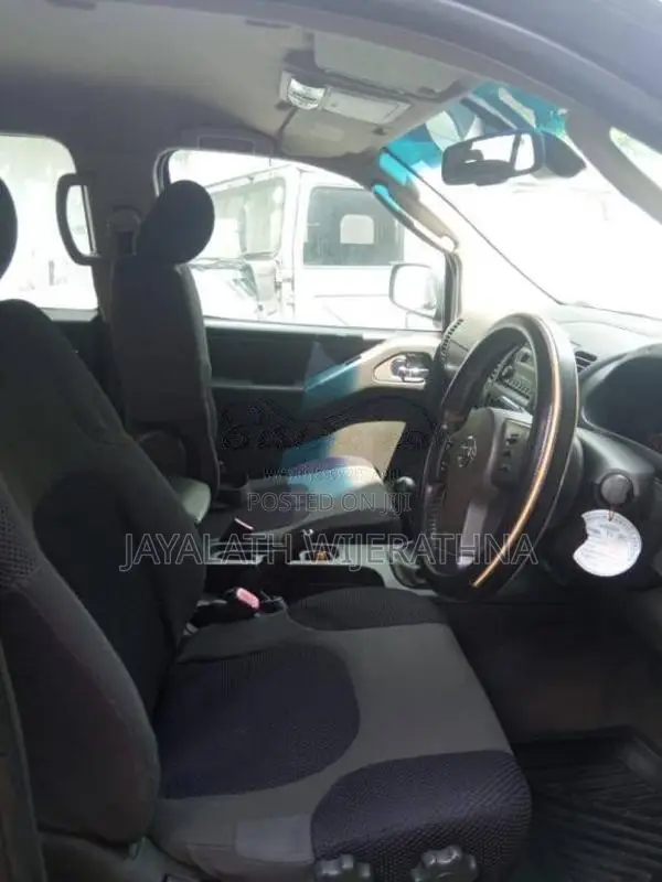 Nissan Navara 2006 Pickup (Used)
