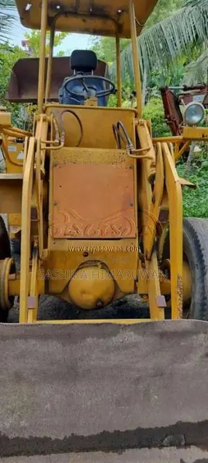 Mitsubishi WS3 2010 Heavy-Duty (Used)