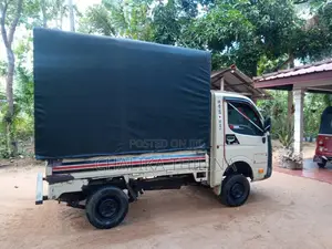Tata Dimo Batta 2010 Lorry (Used)