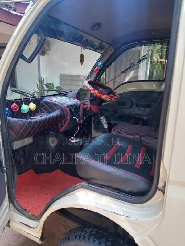 Tata Dimo Batta 2010 Lorry (Used)