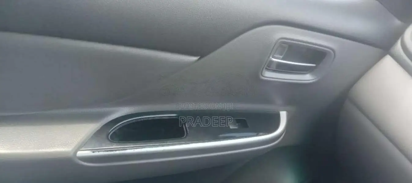 Mitsubishi L200 2016 Pickup (Used)