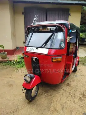 Bajaj 4 Stroke 2007 Three Wheel (Used)