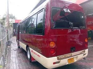 Mitsubishi Rosa 2015 Bus (Used)