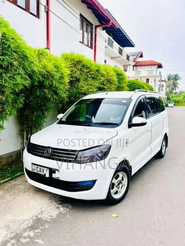 DFSK Glory 330 VVT 2018 SUV (Used)