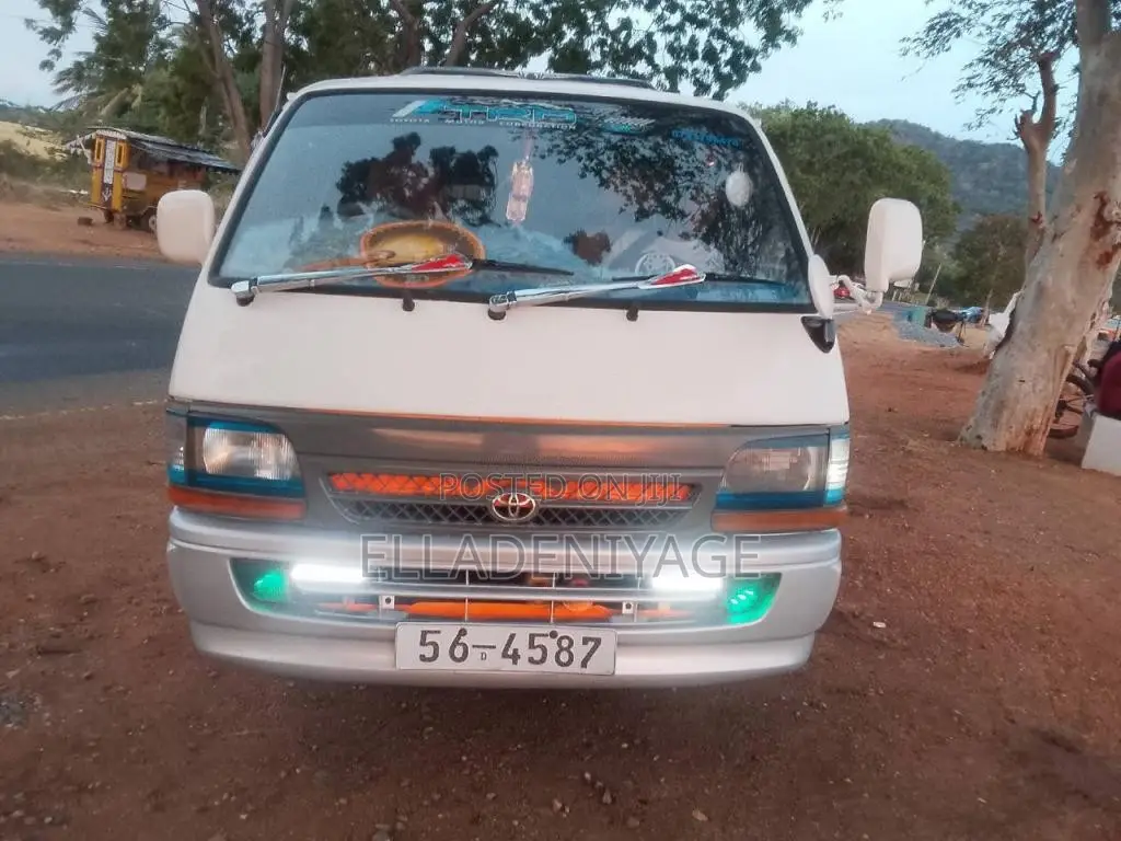 Toyota Hiace 1990 Van (Used)