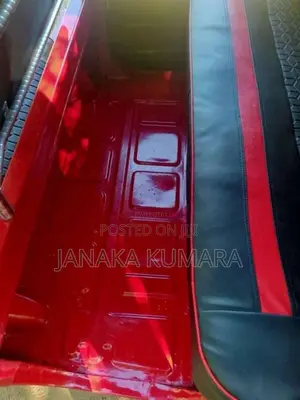 Bajaj 4 Stroke 2015 Three Wheel (Used)