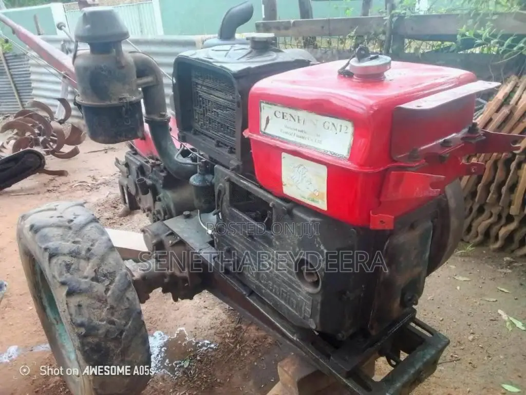 Kubota K 111 2015 Tractor (Used)
