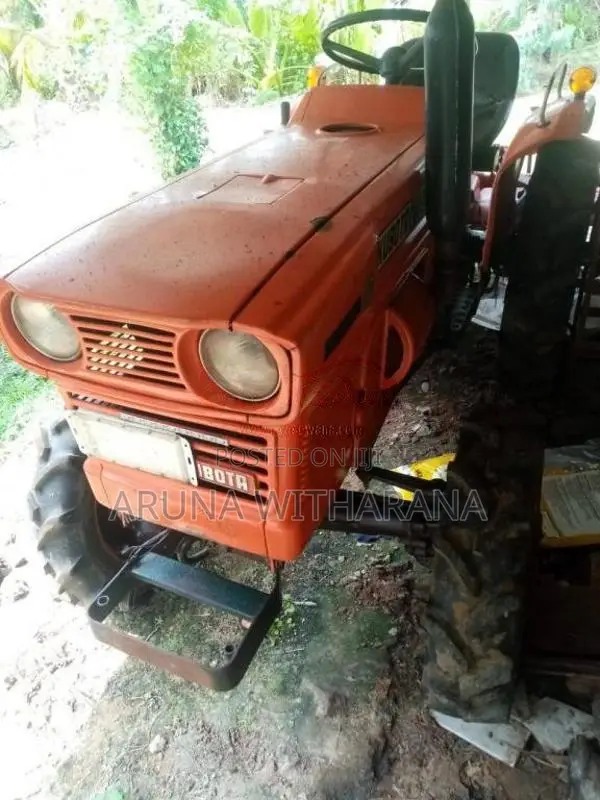 Kubota 44 2008 Tractor (Used)