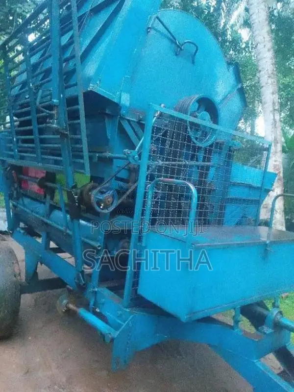 Kubota Harvester 2015 Heavy-Duty (Used)