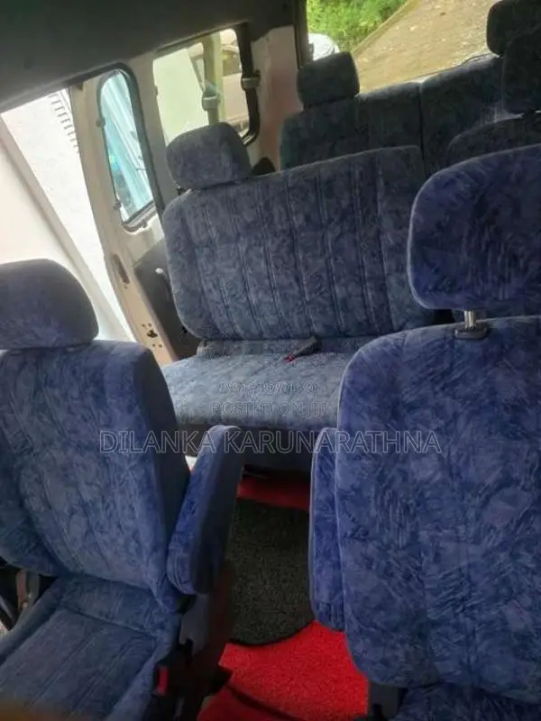Toyota Noah 1997 Van (Used)