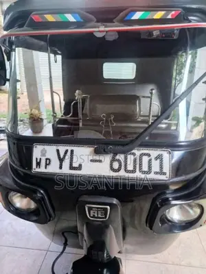 Bajaj 4 Stroke 2011 Three Wheel (Used)