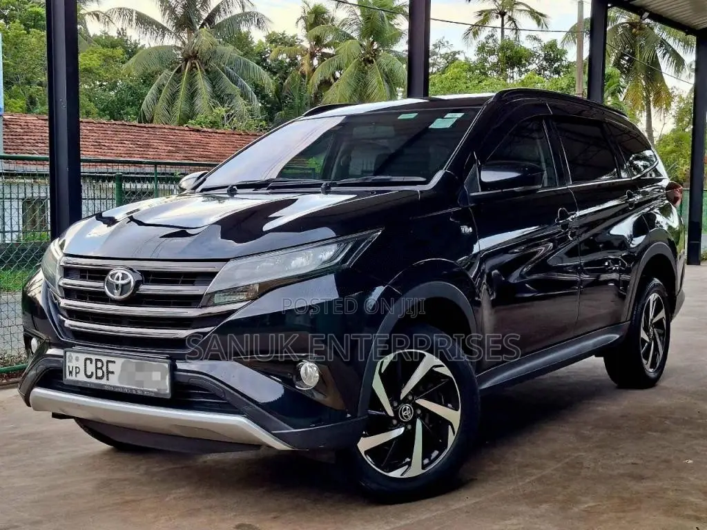 Toyota Rush 2018 SUV (Used)
