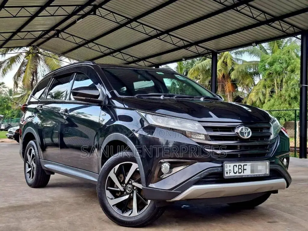Toyota Rush 2018 SUV (Used)