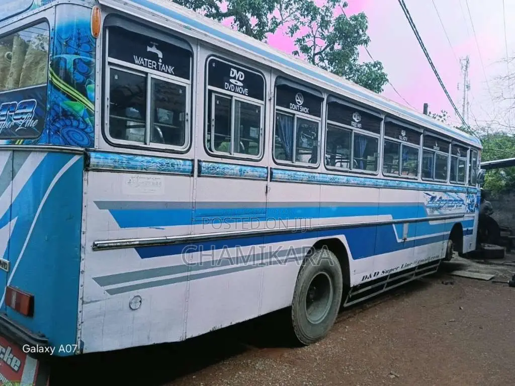 Ashok-Leyland Leyland 2002 Bus (Used)