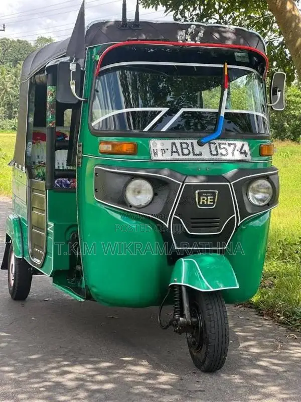Bajaj RE 2016 Three Wheel (Used)