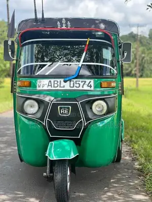 Bajaj RE 2016 Three Wheel (Used)