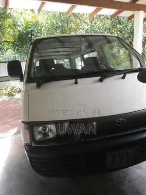 Toyota CR27 1992 Van (Used)