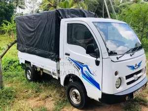 Tata Dimo Batta 2006 Lorry (Used)