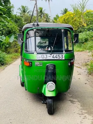 Bajaj 4 Stroke 2007 Three Wheel (Used)