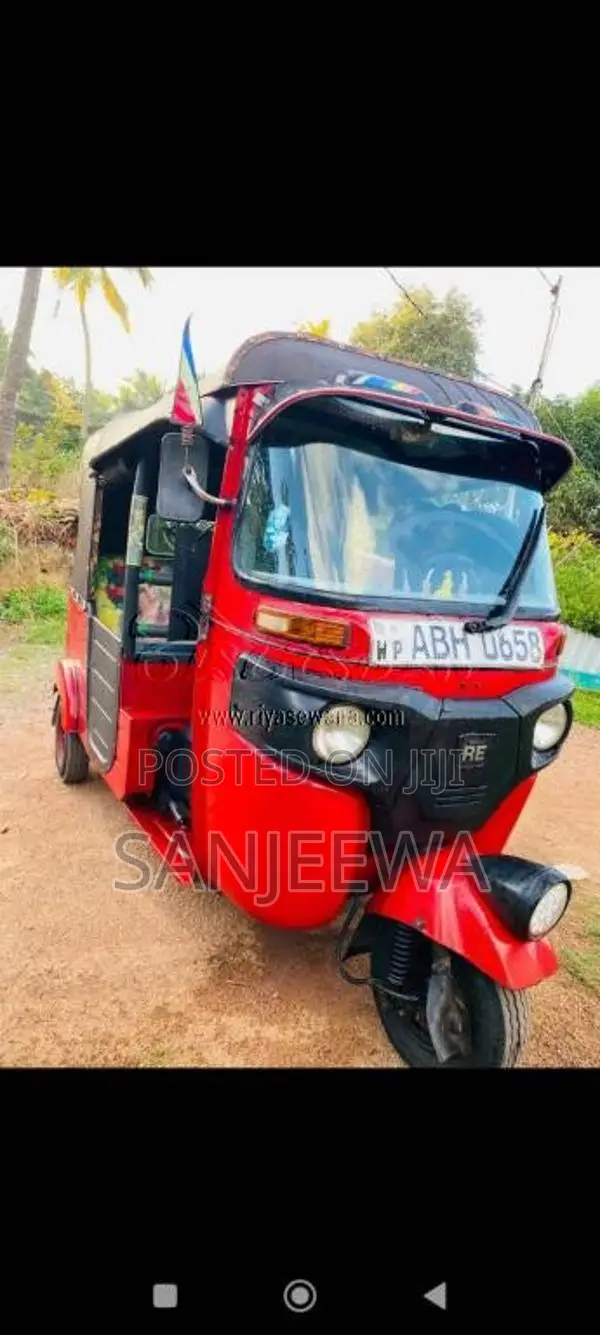 Bajaj 4 stroke 2015 Three Wheel (Used)
