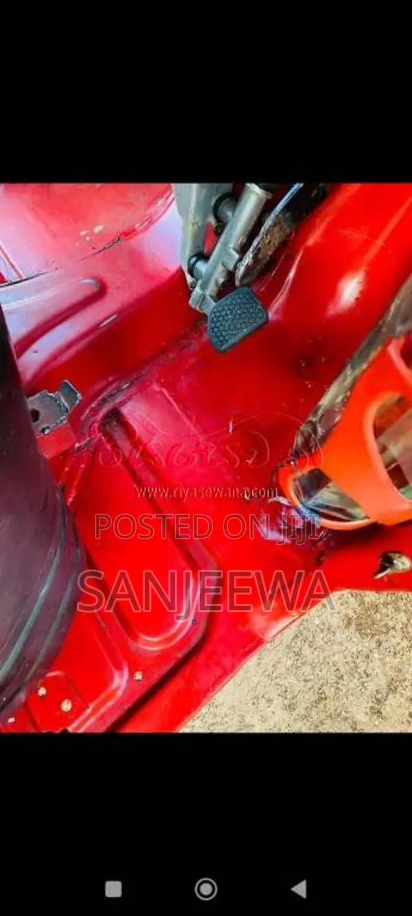 Bajaj 4 stroke 2015 Three Wheel (Used)