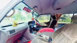 Toyota Dolphin 1991 Van (Used)