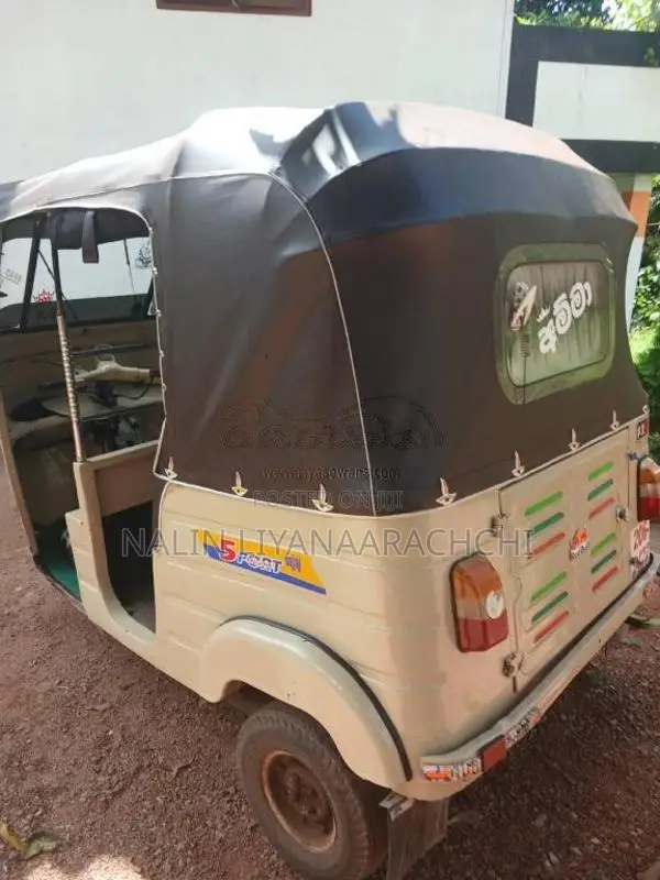 Bajaj 2 Stroke 1999 Three Wheel (Used)
